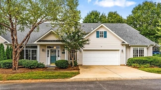 7 Patrick Henry Way, Greensboro, NC 27410