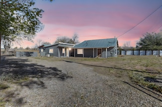 54 County Road B40a, Ribera, NM 87560