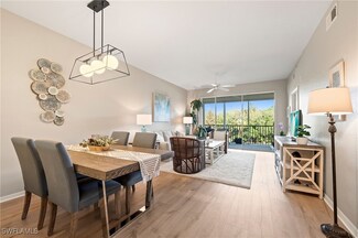 6824 Sterling Greens Place Unit 302, Naples, FL 34104