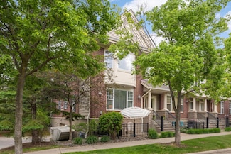 11275 Preswick Blvd, Eden Prairie, MN 55344