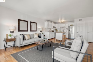 710 E 22nd St Unit 304, Oakland, CA 94606