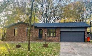 4941 S James Ave, Springfield, MO 65810