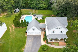 135 Villa Dr, McMinnville, TN 37110