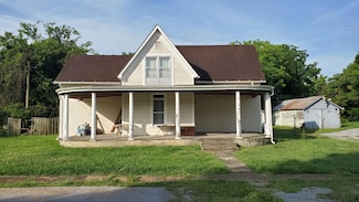 214 E Rhea Ave, Spring City, TN 37381