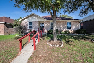 721 Grambling Dr, Dallas, TX 75241