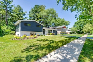 222 S Maple St, Palatine, IL 60067