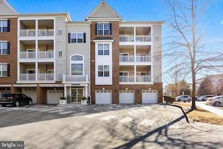 226 Breeders Cup Dr, Cherry Hill, NJ 08002