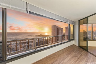1778 Ala Moana Blvd Unit 3301, Honolulu, HI 96815