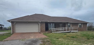 1895 E Maple Rd, Purcell, OK 73080