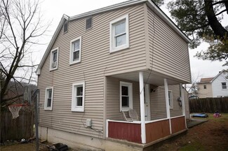 1636 Sterner Ln, Allentown, PA 18103