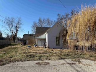 102 N Prairie St, New Richmond, IN 47967