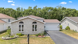22514 Plum Creek Dr, Sauk Village, IL 60411