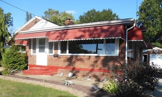 527 Mehlo Ln, Youngstown, OH 44509