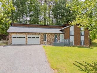 109 Sherwood Dr, Galax, VA 24333