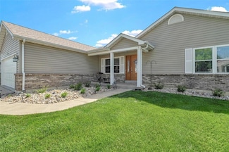 140 Glen Forest Dr, Troy, MO 63379
