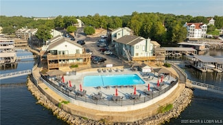 23 Southwood Shores Dr Unit 3D, Lake Ozark, MO 65049