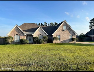 2917 Village Cir, Ocean Springs, MS 39564