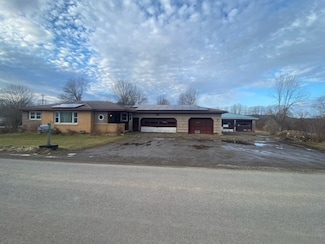 12510 Lovell Rd, Corry, PA 16407