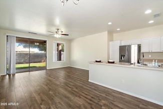 8825 N 65th Dr, Glendale, AZ 85302