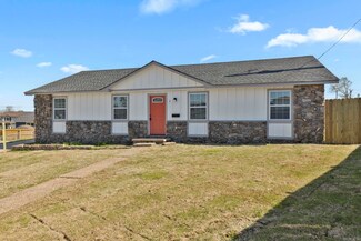 3 Pleasant Ct, Little Rock, AR 72211