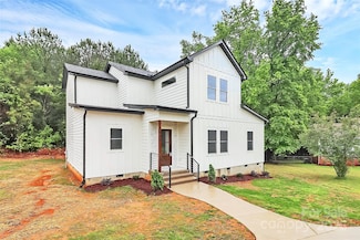 1011 Sandy Ct, Gastonia, NC 28056