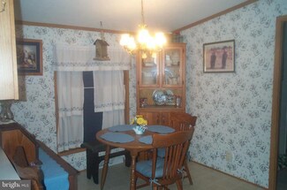 9 Tiffany Dr, Shippensburg, PA 17257