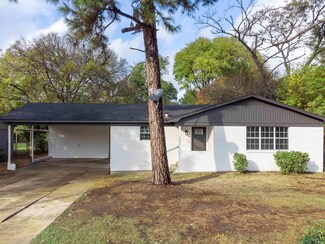 209 W Carolanne Blvd, Marshall, TX 75672