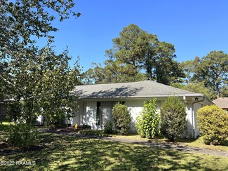 404 Wildwood Dr, New Iberia, LA 70560