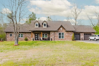 420 Coachlight Rd, Hot Springs National Park, AR 71913