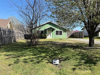 404 Main St, Pottsboro, TX 75076