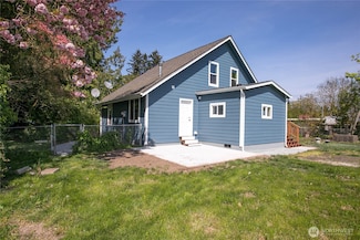 16974 Bradley Rd, Bow, WA 98232