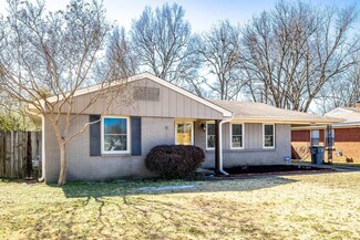 4801 Sea Isle Rd, Memphis, TN 38117