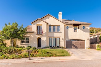 2163 Silverstar St, Simi Valley, CA 93065