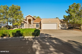 6761 Isla Del Rey Dr, El Paso, TX 79912