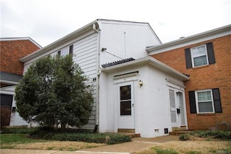 9 Red Fox Ln, Henrico, VA 23228