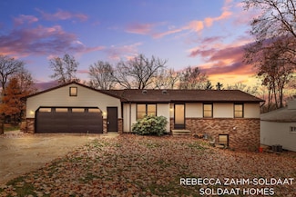 2370 Kent Blvd NE, Grand Rapids, MI 49503