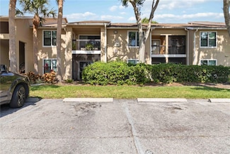 4061 Crockers Lake Blvd Unit 27, Sarasota, FL 34238