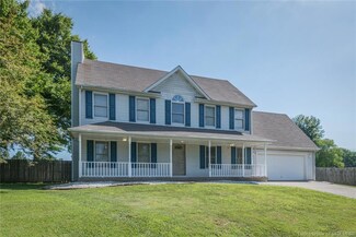 3710 Glory Woods Ct, New Albany, IN 47150