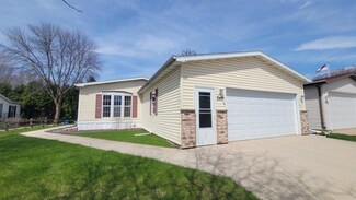 245 Misty Meadows Ln, Menasha, WI 54952
