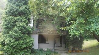 958 Central Ave, Bellaire, OH 43906