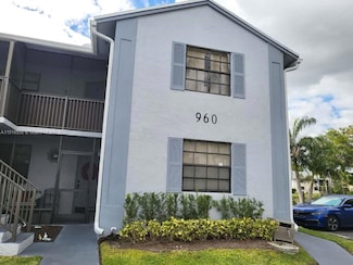 960 N Franklin Ave Unit 960J, Homestead, FL 33034