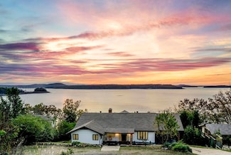153 Shoreline Dr, Lakeview, AR 72642