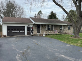 608 Burritt Rd, Hilton, NY 14468