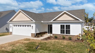 155 Langley Dr, Waynesboro, VA 22980