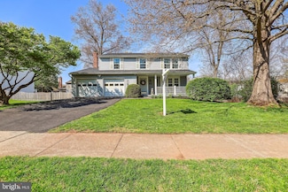 12508 Rock Chapel Ct, Herndon, VA 20170