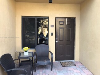 11115 W Okeechobee Rd Unit 176, Hialeah, FL 33018