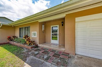 715 45th Street Ct W, Palmetto, FL 34221