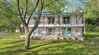 6106 E 42 Dr, Strang, OK 74367