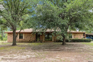 3219 Fm 1817, Elkhart, TX 75839