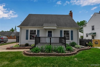 97 Clark St, Buffalo, NY 14223